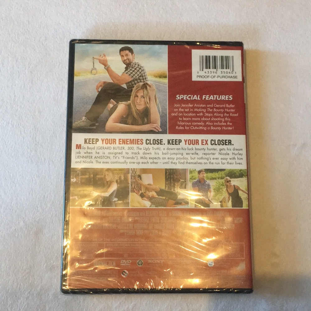 NEW The Bounty Hunter DVD - Picture 2 of 2